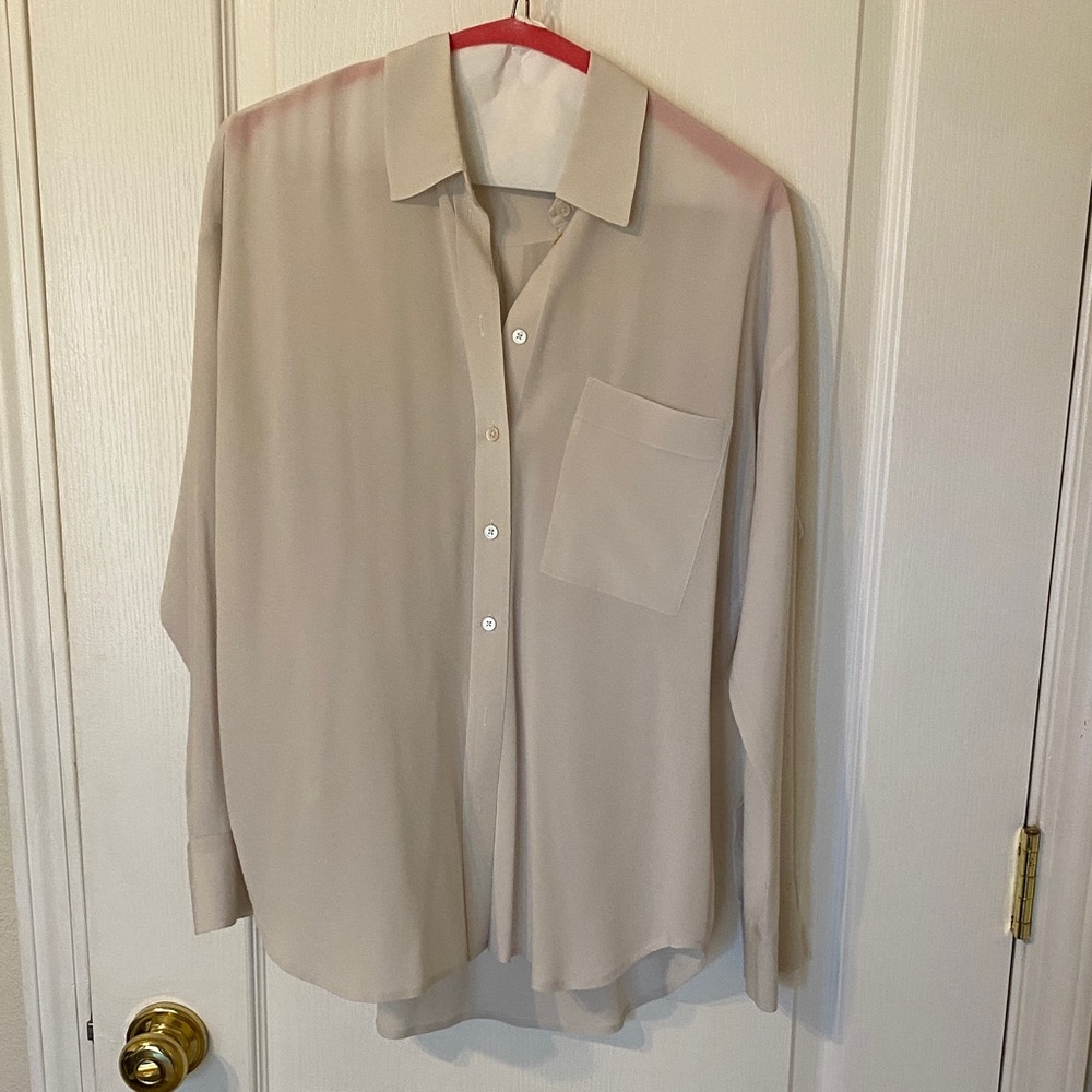 Everlane cream silk button down shirt size 4